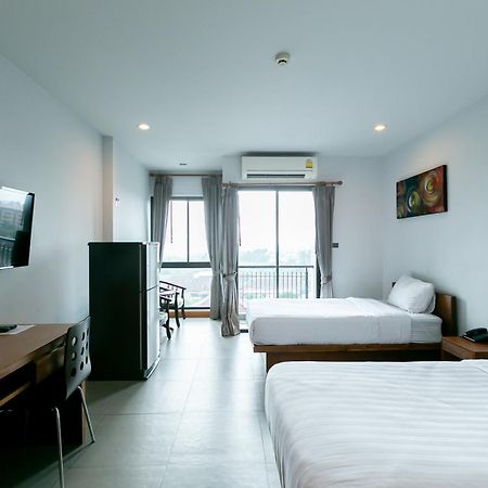 Farthai Residence Phan Thong Exteriör bild