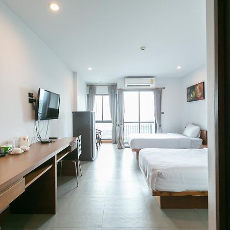 Farthai Residence Phan Thong Exteriör bild