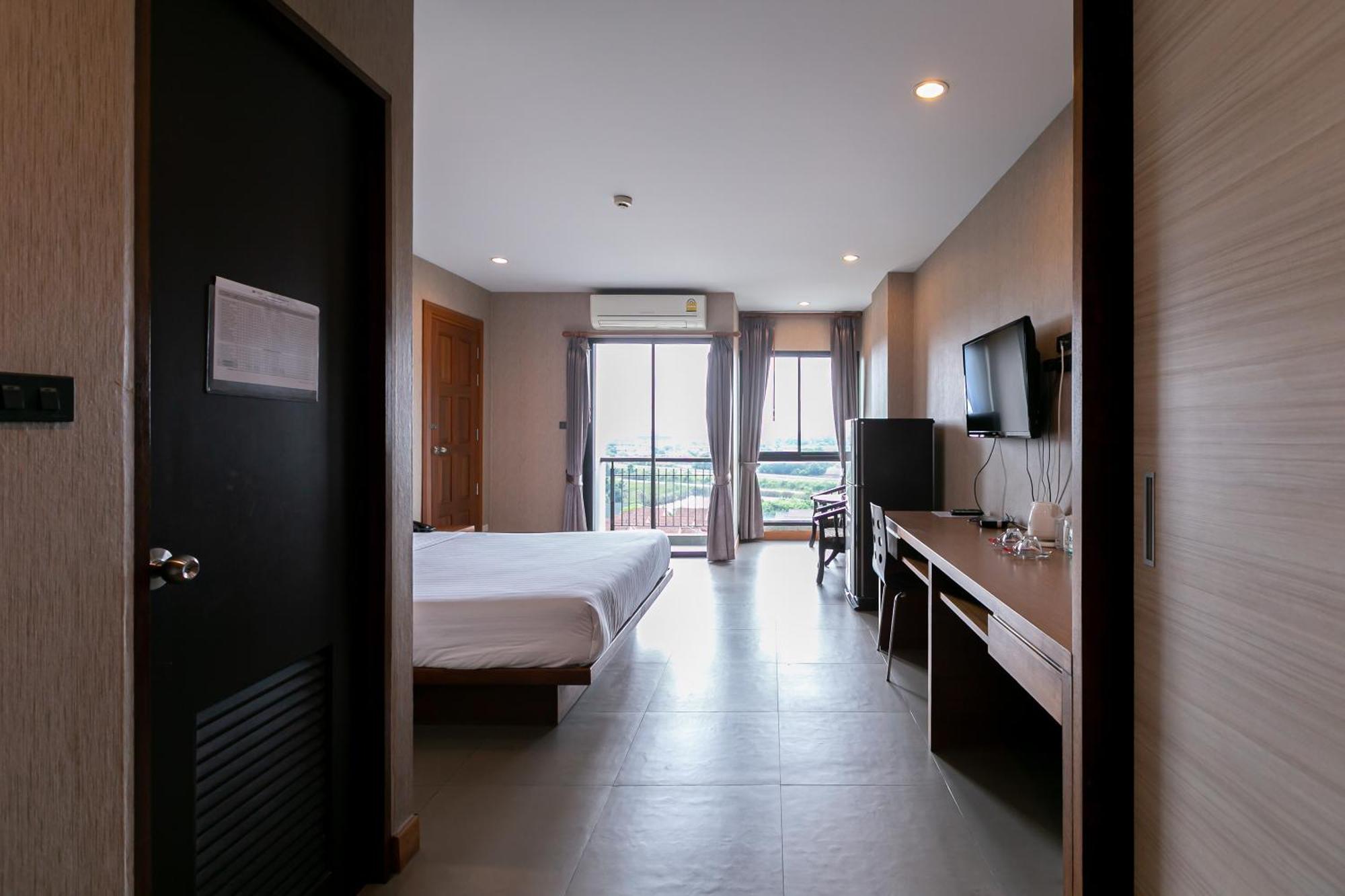 Farthai Residence Phan Thong Exteriör bild